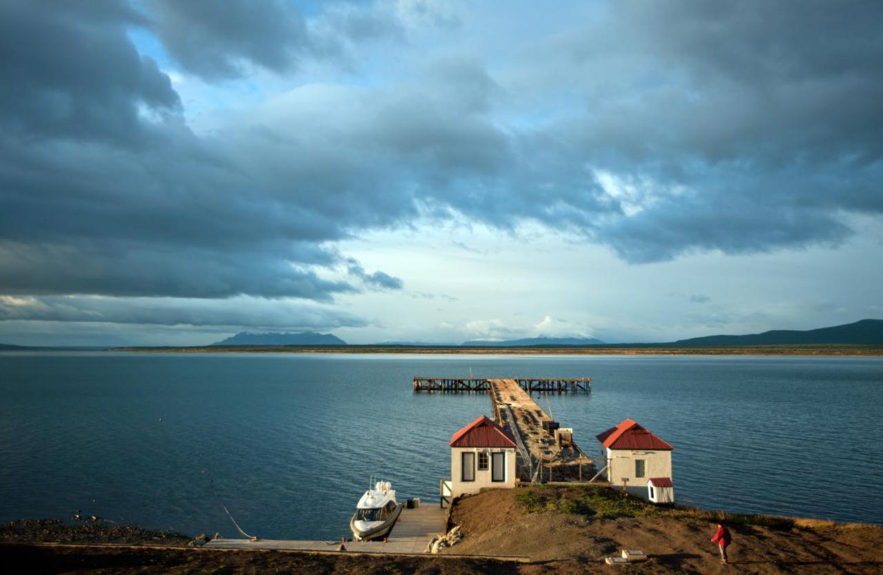 The Singular Patagonia Hotel Puerto Natales Exterior foto